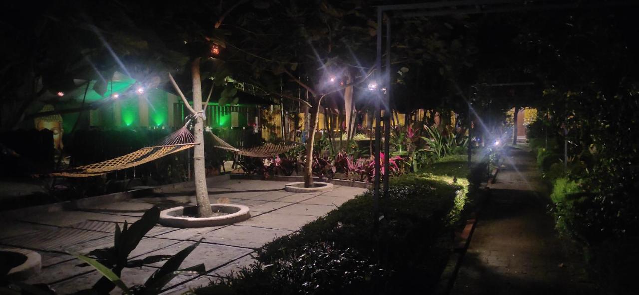 Savithri Inn Cottage Varkala Dış mekan fotoğraf