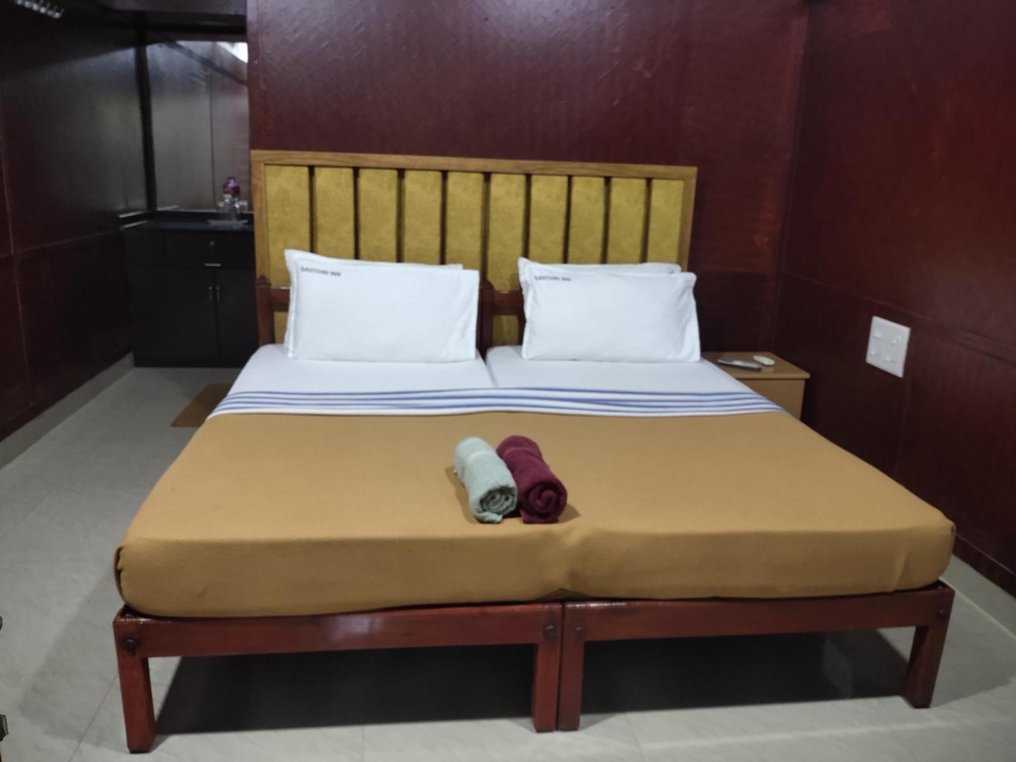 Savithri Inn Cottage Varkala Dış mekan fotoğraf